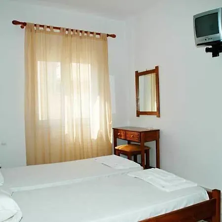 Giorgos Apartments Palaiochora Room photo